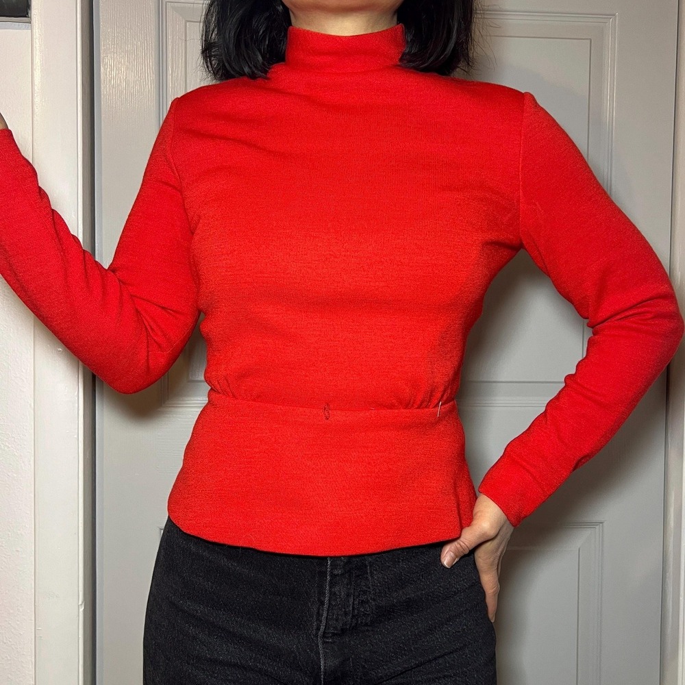 Vintage 1970s Red Turtleneck Blouse Zip Back Handmade Long Sleeve Size‎ Small